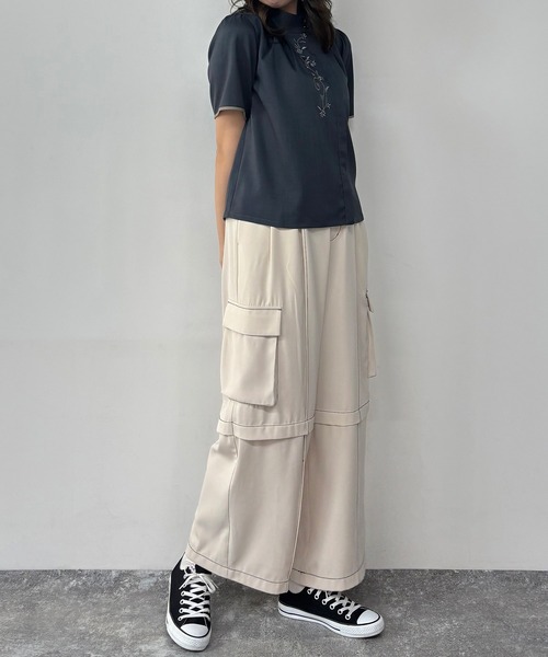 NICOLE CLUB(ニコル クラブ)の「オリエンタル刺繍ブラウス(シャツ/ブラウス・レディース・ネイビー/グリーン/オフホワイト・MEDIUM)」の7枚目の写真