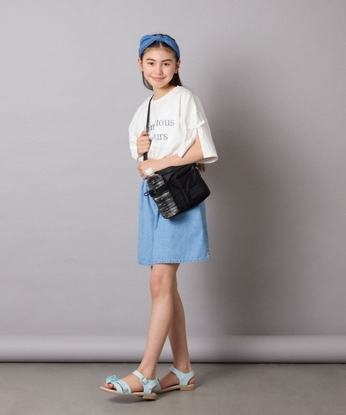 a.v.v（アーヴェヴェ）の「[19-23cm][キラキララメ][コットン素材の優しい風合い]フリルサンダル（サンダル・キッズ・ライラック/ダークインディゴブルー・19/20/21/22/23）」の3枚目の写真