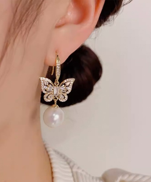 Miniministore(ミニミニストア)の「パールピアス韓国風揺れるピアスバタフライ(ピアス(両耳用)・レディース・ゴールド・FREE)」の7枚目の写真