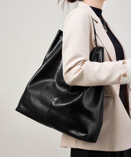 【batayan】未使用　ワンハンドル タンニン レザーショルダーバッグ NiiNa / ニーナ 】高品質牛革 ワンハンドル タンニン レザーショルダー