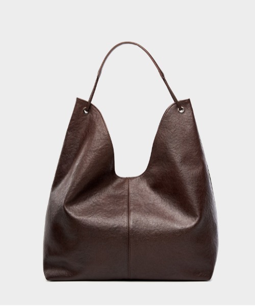 NiiNa(ニーナ)の「【 NiiNa / ニーナ 】高品質牛革 ワンハンドル タンニン レザーショルダーバッグ(ショルダーバッグ・レディース・ダークブラウン/ブラウン/ブラック・FREE)」の19枚目の写真