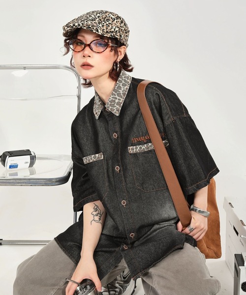 DOLCE & GABBAN ヒョウ柄半袖シャツ DOLCE & GABBAN ヒョウ柄半袖シャツ