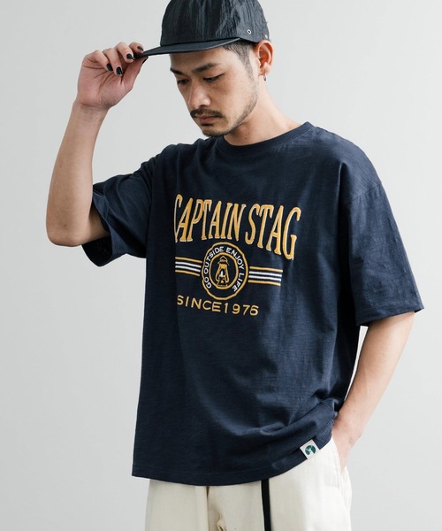 CAPTAIN STAG（キャプテンスタッグ）の「CAPTAIN STAG キャプテンスタッグ ビンテージカレッジプリントクルーネック半袖Tシャツ（Tシャツ/カットソー・メンズ・ネイビー/オレンジ/レッド/ホワイト/グリーン/ライトグリーン/ブルーグレー/オフホワイト・M/L/LL）」の15枚目の写真