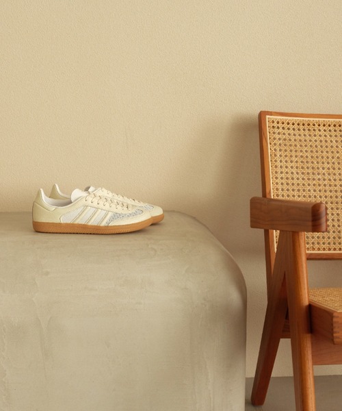 agさん商品が見つけれないので ビルス Berlin's Ø27 Brings Kebabs To This adidas ZX 8000