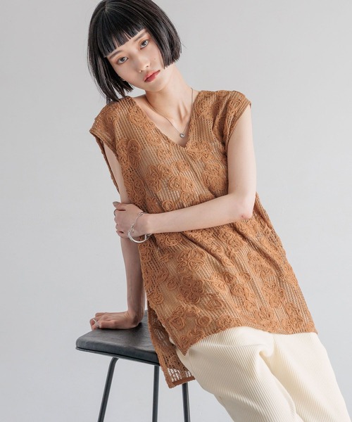 LOWRYS FARM（ローリーズファーム）の「３Ｄレースベスト　 492172（ベスト・レディース・ブラウン/ブラック/アイボリー・FREE）」の10枚目の写真