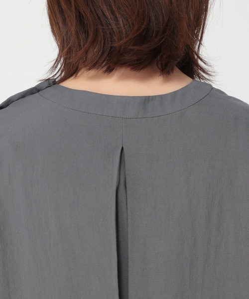 studio CLIP（スタディオクリップ）の「サイドスリットシアーチュニック（チュニック・レディース・チャコール/サックスブルー・FREE）」の6枚目の写真