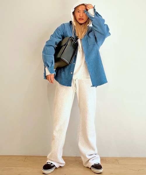 HOLIDAY（ホリデイ）の「ULTRA HEAVY SWEAT WIDE PANTS (HOLIDAY) ウルトラヘビースウェットワイドパンツ (ホリデイ)（スウェットパンツ・レディース・ブラック/シルバーグレー・ONE SIZE）」の5枚目の写真