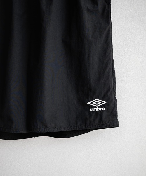 Rocky Monroe｜UMBRO 別注コラボ ワンポイントロゴ刺繍ナイロン