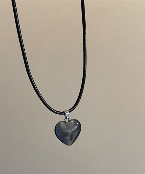 UP START（アップスタート）の「【LAMPOON】ハートストーンネックレス（ネックレス・レディース・ブルー/ブラック/ピンク・FREE）」の4枚目の写真