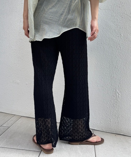 CIAOPANIC TYPY（チャオパニックティピー）の「レース編みニットフレアパンツ（その他パンツ・レディース・キャメル/ブラック/オフホワイト・SMALL/MEDIUM）」の21枚目の写真