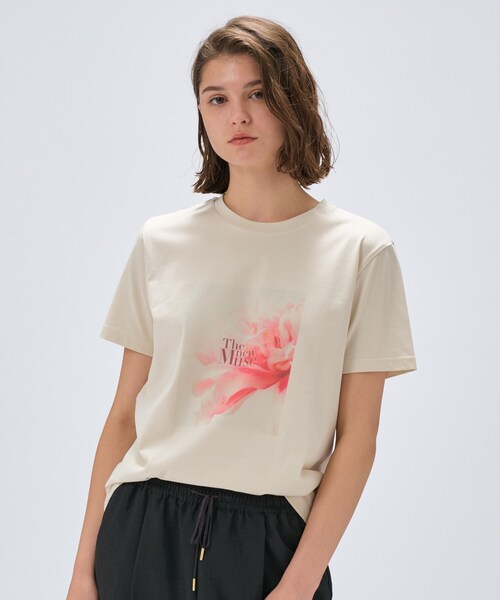 cloenc（クロエンス）の「【手洗い可】ロゴプリントTシャツ（Tシャツ/カットソー・レディース・ベージュ系その他6/ベージュ系その他7/ベージュ系その他4/ホワイト系4/ホワイト系6/ベージュ系9/ベージュ系その他3/ホワイト系3/ベージュ系その他5/ホワイト系5/ホワイト系1/ホワイト系2・02）」の11枚目の写真