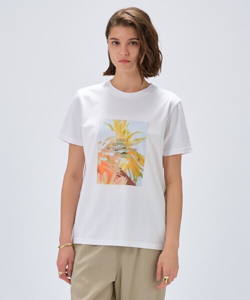 cloenc（クロエンス）の「【手洗い可】ロゴプリントTシャツ（Tシャツ/カットソー・レディース・ベージュ系その他6/ベージュ系その他7/ベージュ系その他4/ホワイト系4/ホワイト系6/ベージュ系9/ベージュ系その他3/ホワイト系3/ベージュ系その他5/ホワイト系5/ホワイト系1/ホワイト系2・02）」の14枚目の写真