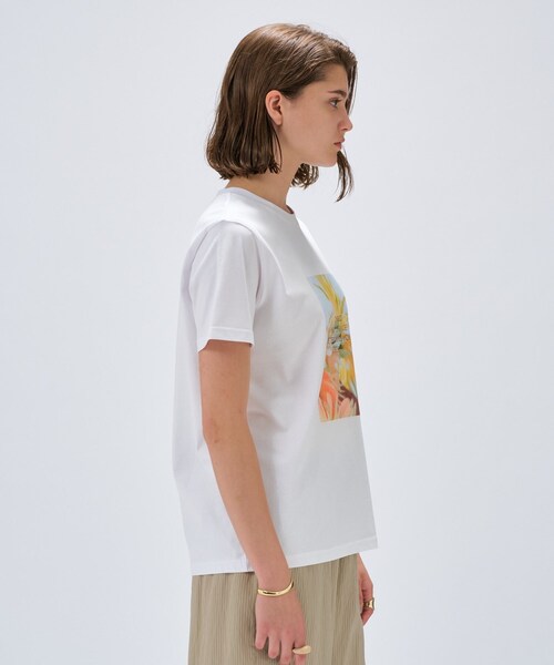 cloenc（クロエンス）の「【手洗い可】ロゴプリントTシャツ（Tシャツ/カットソー・レディース・ベージュ系その他6/ベージュ系その他7/ベージュ系その他4/ホワイト系4/ホワイト系6/ベージュ系9/ベージュ系その他3/ホワイト系3/ベージュ系その他5/ホワイト系5/ホワイト系1/ホワイト系2・02）」の15枚目の写真