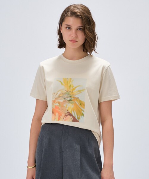 cloenc（クロエンス）の「【手洗い可】ロゴプリントTシャツ（Tシャツ/カットソー・レディース・ベージュ系その他6/ベージュ系その他7/ベージュ系その他4/ホワイト系4/ホワイト系6/ベージュ系9/ベージュ系その他3/ホワイト系3/ベージュ系その他5/ホワイト系5/ホワイト系1/ホワイト系2・02）」の21枚目の写真