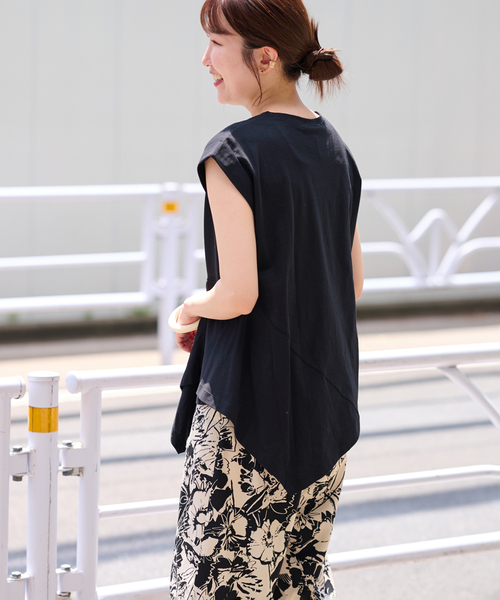 JOURNAL STANDARD relume（ジャーナルスタンダード　レリューム）の「アシンメトリーヘムデザインプルオーバー（Tシャツ/カットソー・レディース・ブラウン/ホワイト/ブラック・FREE）」の10枚目の写真