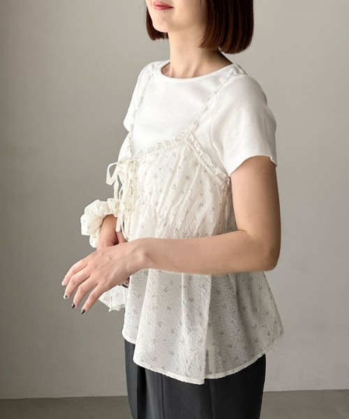 archives（アルシーヴ）の「シュシュ付花柄キャミ×リブＴＯＰＳＳＥＴ（アンサンブル・レディース・オフホワイト/ブラック/ベージュ・MEDIUM）」の6枚目の写真