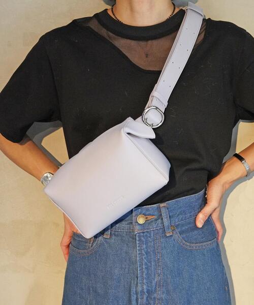 ADD CULUMN（アドカラム）の「ADD CULUMN(アドカラム) LOP BODYBAG（ショルダーバッグ・レディース・ラベンダー/ブラック・F）」の8枚目の写真