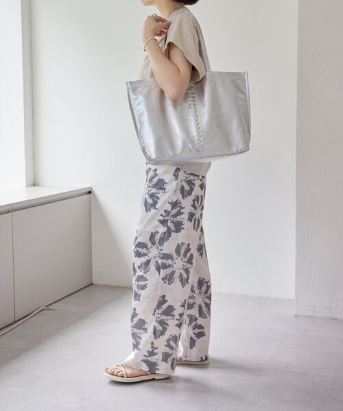 ひらり　牛革/A4サイズ対応センターポイントトートバッグL イアパピヨネ ひらり様専用 牛革/A4サイズ対応センターポイントトートバッグL