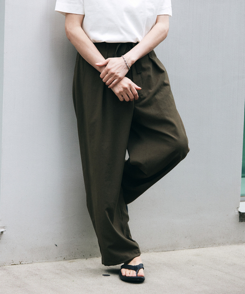 JOURNAL STANDARD(ジャーナルスタンダード)の「”吸水速乾 / 接触冷感” EVALET オーバーパンツ / セットアップ対応(その他パンツ・メンズ・ブラック系その他/サックスブルー/ブラウン/ベージュ・SMALL/MEDIUM/LARGE)」の3枚目の写真