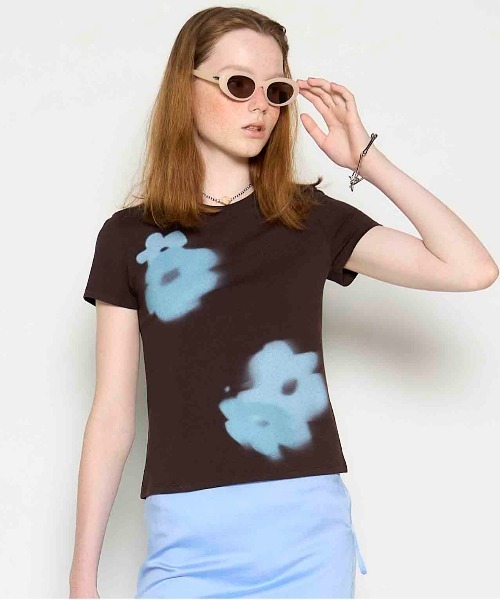 MAISON SPECIAL(メゾンスペシャル)｜Flower Motif T-shirt