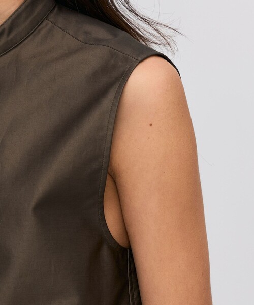 BACCA（バッカ）の「コットンバックサテン ノースリーブブラウス（シャツ/ブラウス・レディース・ライトブルー/ダークグリーン・36）」の3枚目の写真