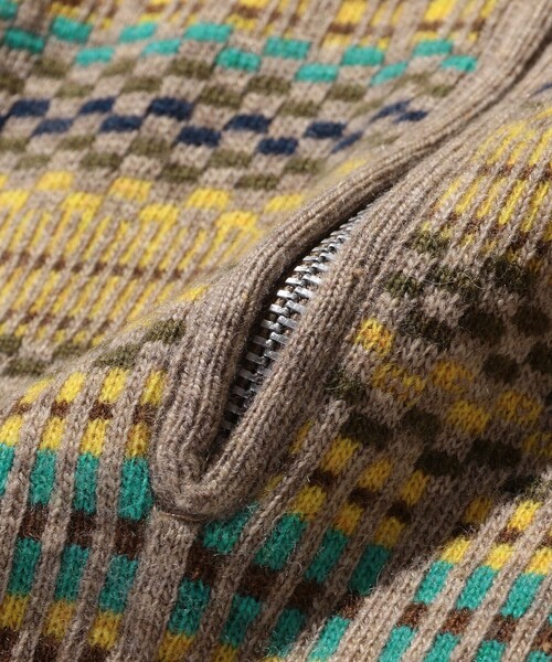 BEAMS PLUS（ビームスプラス）の「ジャカード ハーフジップ ニット ポロシャツ（ポロシャツ・メンズ・グレー/オフホワイト/カーキ・M/XL/S/L）」の15枚目の写真