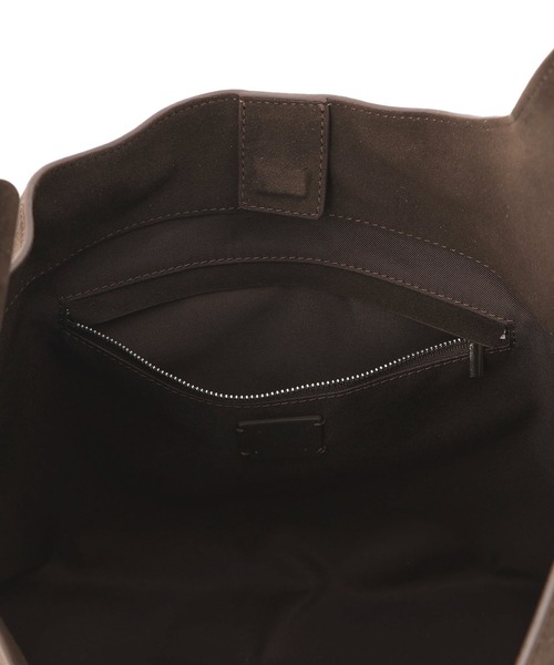 SALON adam et rope'(サロン アダム エ ロペ)の「【W S(ドゥーブル)】Ultrasuede(R)ホーボーバッグ(ショルダーバッグ・レディース・ベージュ/ダークブラウン・FREE)」の18枚目の写真