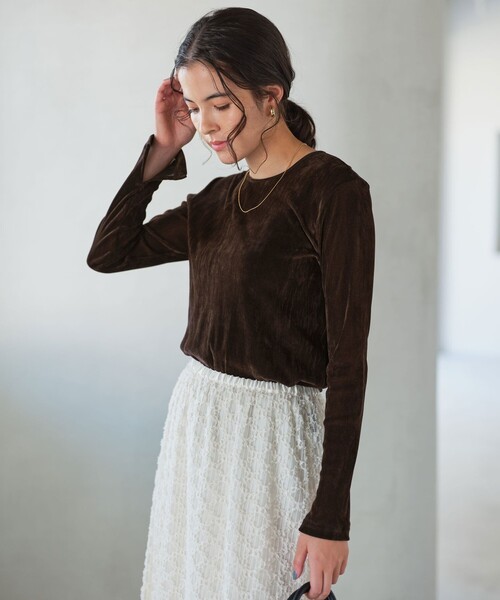 green label relaxing(グリーンレーベルリラクシング)の「極みシアーフロッキーT(Tシャツ/カットソー・レディース・ライトブルー/ライトピンク/ブラック/グレー/オフホワイト/ダークブラウン・FREE)」の4枚目の写真