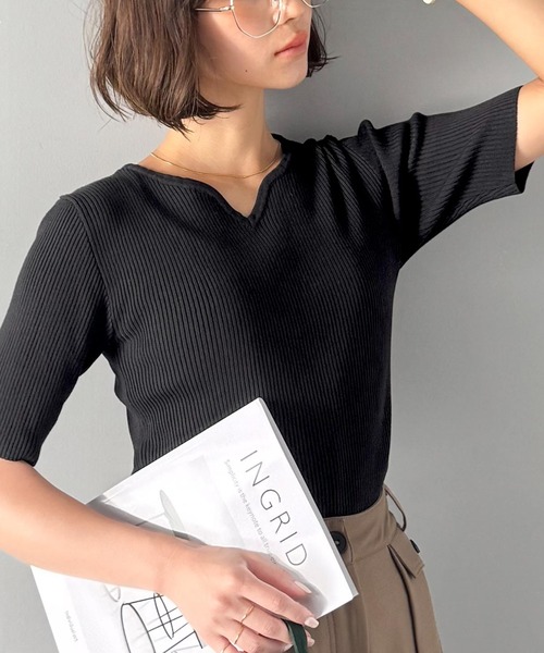 classicalelf(クラシカルエルフ)の「美デコルテを演出♪カーヴィーネック リブニットソー トップス(半袖)(Tシャツ/カットソー・レディース・その他/オフホワイト/ブラック/ブラウン・X-LARGE/LARGE/SMALL/MEDIUM)」の22枚目の写真