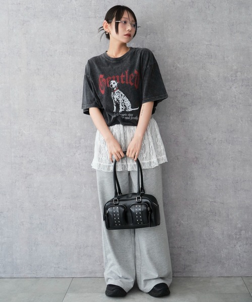 WEGO（ウィゴー）の「WEGO/スタッズ付き立体ポケットボストン（ハンドバッグ・レディース・ブラウン/ブラック・FREE）」の4枚目の写真