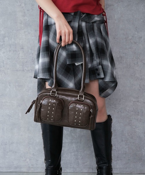 WEGO（ウィゴー）の「WEGO/スタッズ付き立体ポケットボストン（ハンドバッグ・レディース・ブラウン/ブラック・FREE）」の16枚目の写真