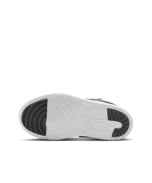 JORDAN BRAND(ジョーダンブランド)の「ジョーダン 1 LOW ALT リトルキッズシューズ / Jordan 1 Low Alt Little Kids' Shoes DR9748-044 Iron Grey(スニーカー・キッズ・グレー系その他・16.5/17/22/21.5/21/20.5/20/19.5/19/18.5/18/17.5)」の6枚目の写真