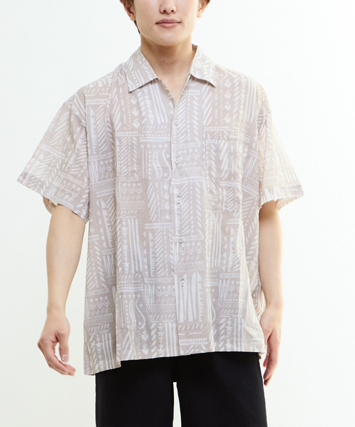 CONVERSE TOKYO（コンバーストウキョウ）の「BLOCK PRINT OVERSIZED SHIRT（シャツ/ブラウス・レディース・ベージュ/ネイビー/サックスブルー・FREE）」の4枚目の写真