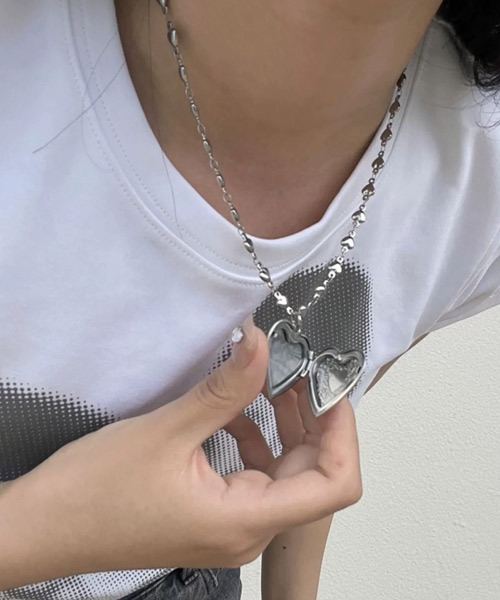 Ressaca（レサーカ）の「ハートロケットペンダントネックレス（ネックレス・レディース・シルバー・FREE）」の4枚目の写真