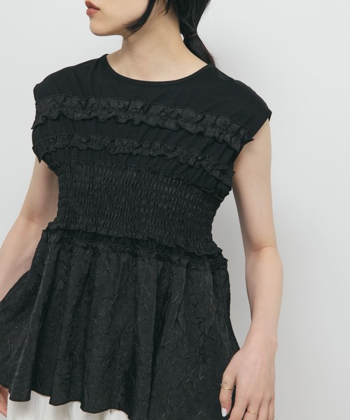 KBF（ケイビーエフ）の「フリルドッキングカットソー（Tシャツ/カットソー・レディース・ブラック/アイボリー・ONE）」の2枚目の写真