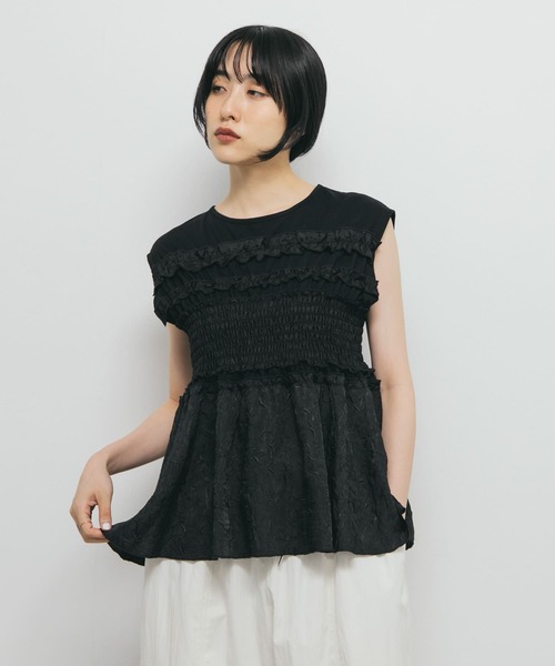 KBF（ケイビーエフ）の「フリルドッキングカットソー（Tシャツ/カットソー・レディース・ブラック/アイボリー・ONE）」の6枚目の写真