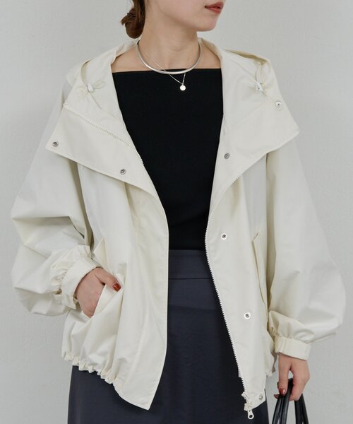 GALLARDAGALANTE（ガリャルダガランテ）の「ウォータープルーフショートコート（ベスト・レディース・オフホワイト/ブラック/ベージュ・FREE）」の16枚目の写真