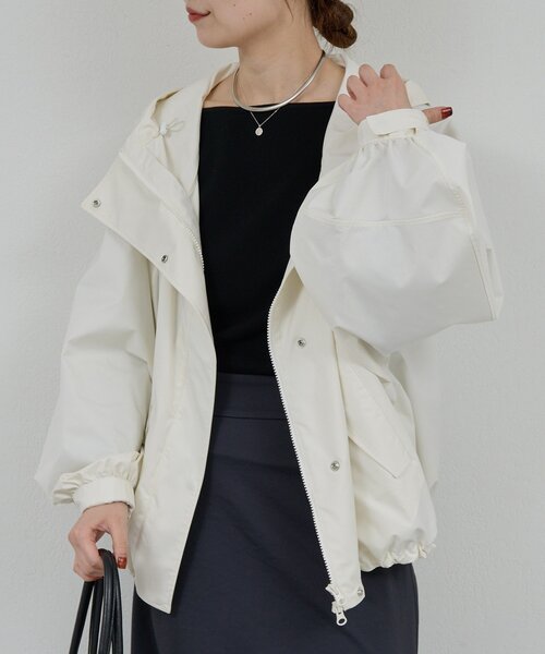 GALLARDAGALANTE（ガリャルダガランテ）の「ウォータープルーフショートコート（ベスト・レディース・オフホワイト/ブラック/ベージュ・FREE）」の19枚目の写真