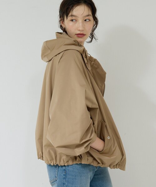 GALLARDAGALANTE（ガリャルダガランテ）の「ウォータープルーフショートコート（ベスト・レディース・オフホワイト/ブラック/ベージュ・FREE）」の8枚目の写真