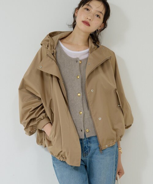 GALLARDAGALANTE（ガリャルダガランテ）の「ウォータープルーフショートコート（ベスト・レディース・オフホワイト/ブラック/ベージュ・FREE）」の10枚目の写真