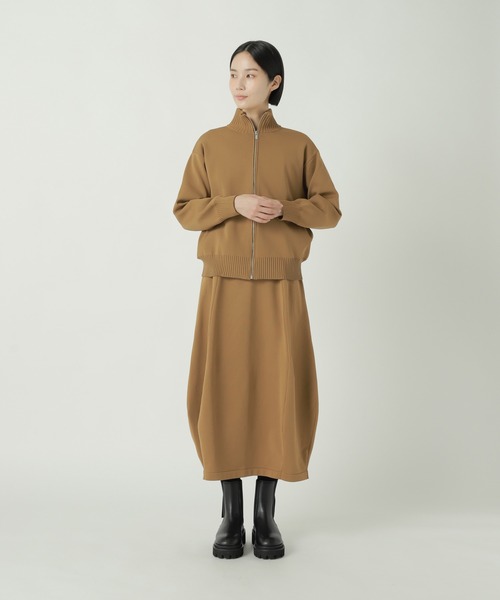 ZUCCa（ズッカ）の「PEストレッチニット / ニットカーディガン（カーディガン/ボレロ・レディース・ブラック/ベージュ/ボルドー・M size）」の13枚目の写真