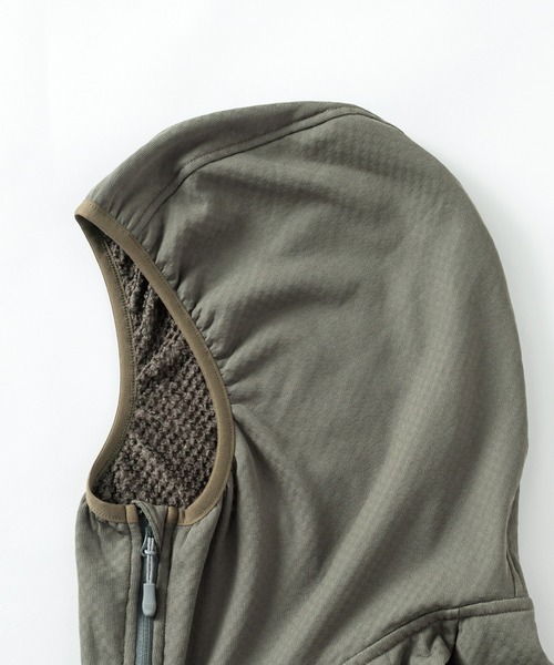 karrimor（カリマー）の「octa thermal zip hoodie（パーカー・メンズ・ブラック/グレー/ネイビー・L/M/S/XL/XS）」の15枚目の写真