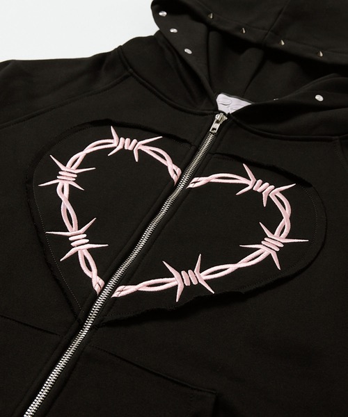 Heart Tattoo（ハートタトゥー）の「Heart Stitch Studded Hoodie