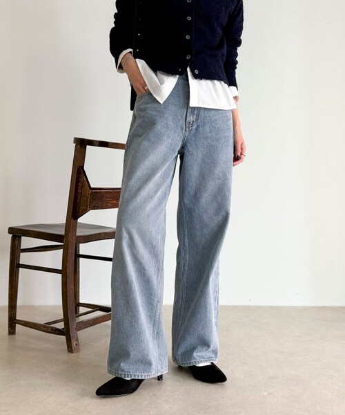 fredy emue（フレディエミュ）の「【@sora_522m企画】ベーシックストレートデニム（デニムパンツ・レディース・ブルー/ブラック・38/36）」の14枚目の写真