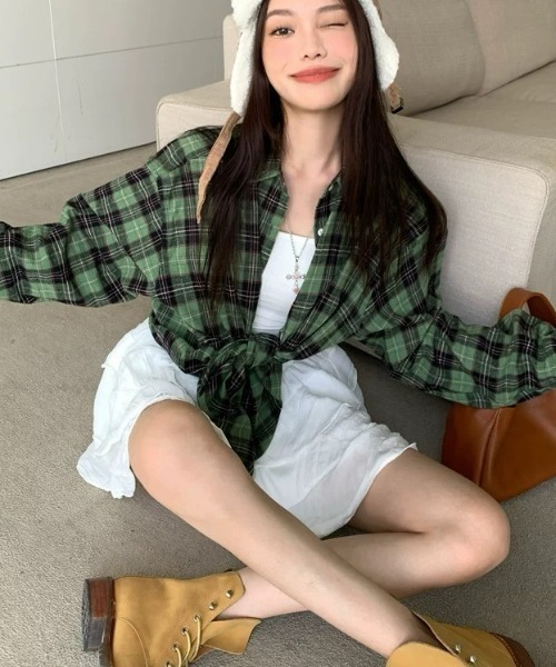 Sibra（シブラ）の「ゆるっと羽織れる、選べる3柄チェックシャツ（シャツ/ブラウス・レディース・グリーン/ブルー・M）」の13枚目の写真