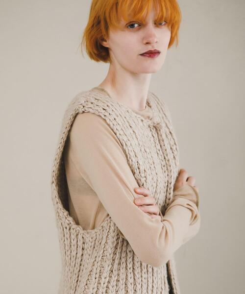 LAATO（ラート）の「hand knit vest（ベスト・レディース・ブラック/オフホワイト・FREE）」の8枚目の写真