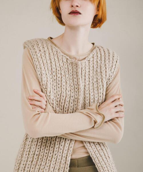 LAATO（ラート）の「hand knit vest（ベスト・レディース・ブラック/オフホワイト・FREE）」の9枚目の写真