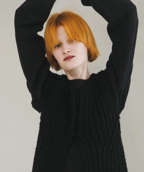 LAATO（ラート）の「hand knit vest（ベスト・レディース・ブラック/オフホワイト・FREE）」の22枚目の写真