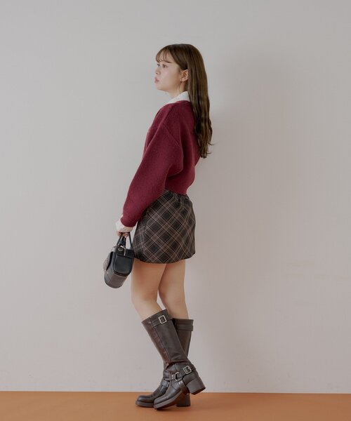 Chico(チコ)の「【REVIVAL/WEB限定】襟取り外しロゴジャガードショートニット(ニット/セーター・レディース・ブラック/グレー/レッド/アイボリー・FREE)」の8枚目の写真