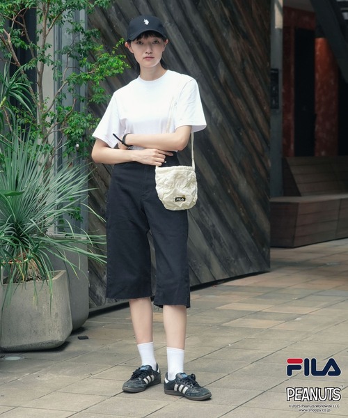 FILA(フィラ)の「【FILA/フィラ × PEANUTS/ピーナッツ】クシュクシュ ミニショルダーバッグ(ショルダーバッグ・レディース・ブラック/オフホワイト/ピンク・FREE)」の20枚目の写真